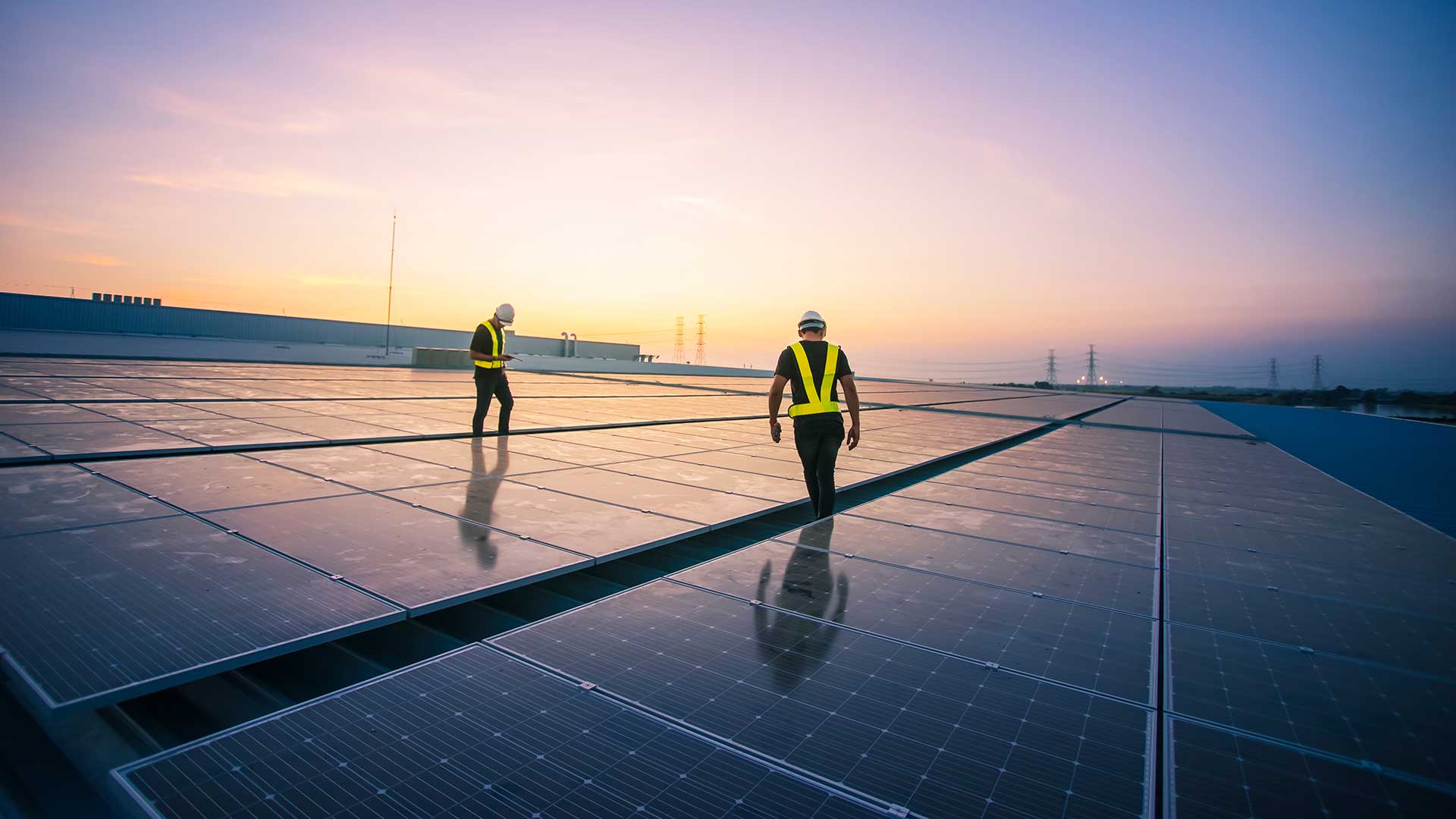 FSB_instalafotovoltaica DLM recarga VE fotovoltaica